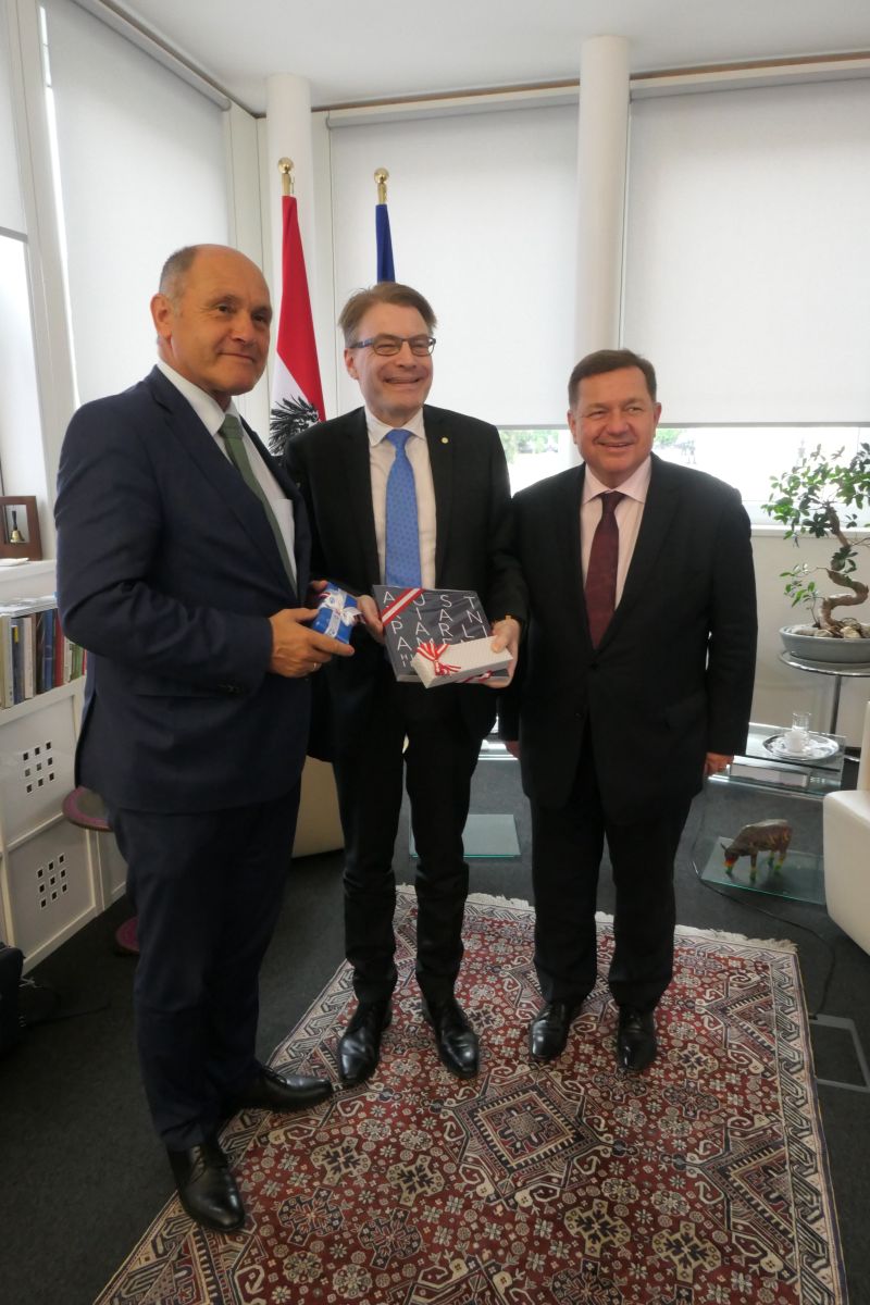IOI President Field with Federal President of the National Council of the Republic of Austria, Wolfgang Sobotka and Werner Amon, Secretary General of the International Ombudsman Institute 
